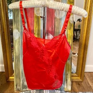 Red Cami small Vintage Good Condition